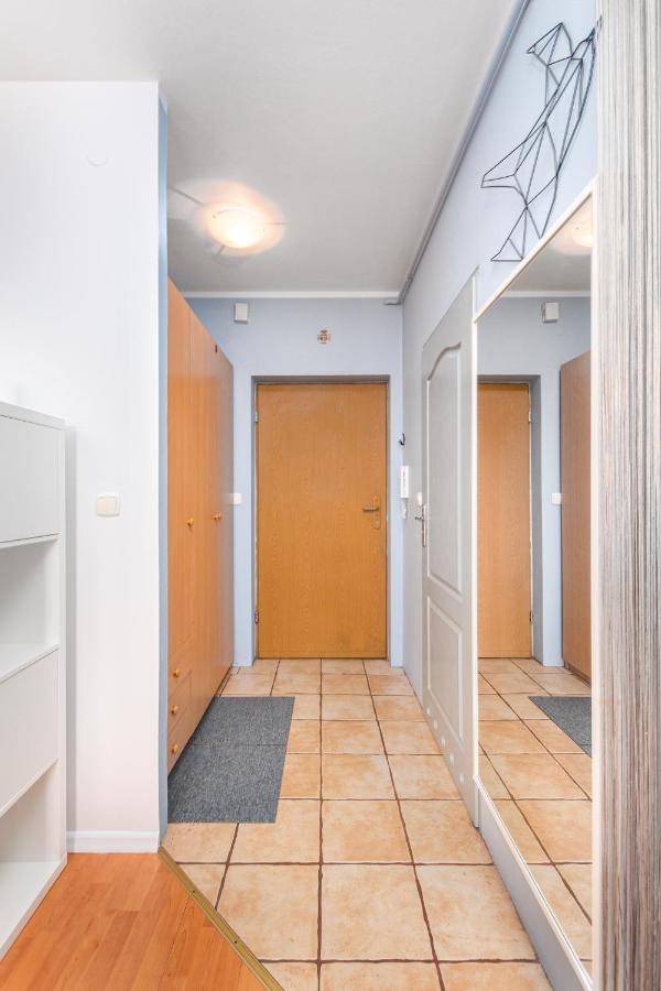 Bluszczanska 74 By Homeprime Warsaw Exterior photo
